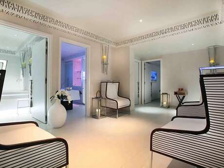 Spa by Phytomer, VIE Collection & Intraceuticals Spa by Phytomer, VIE Collection & Intraceuticals