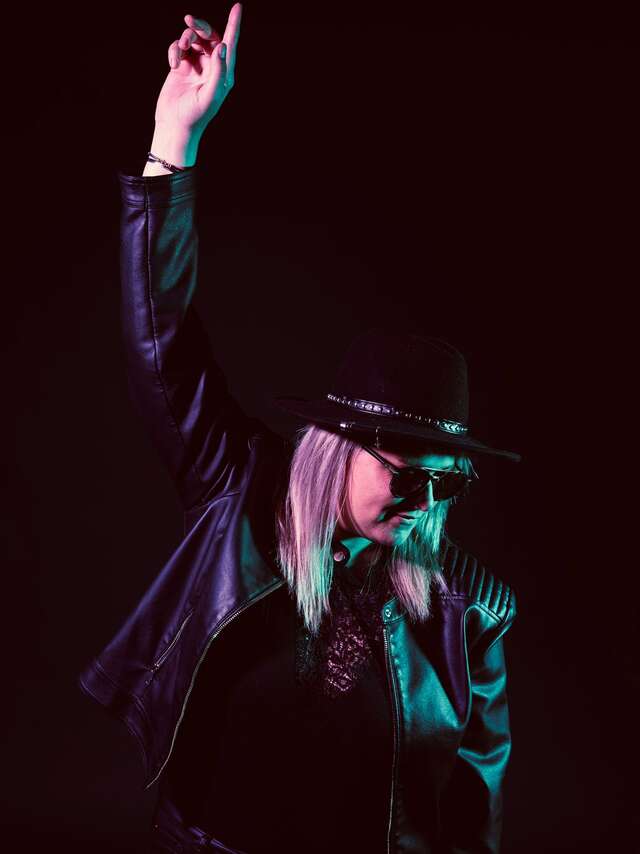 Feu d’artifice  et soirée DJ Kailly Jensen  - Été 2025