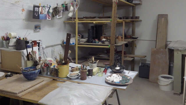 Making a ceramic object with Marie